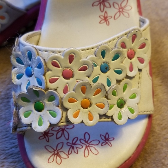 Girl's Colorful Velcro Strap Sandals (sz 10) - Picture 2 of 4